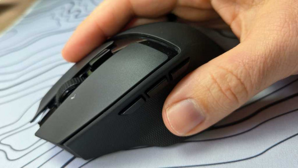 Razer Basilisk Mobile mouse