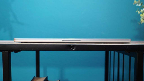 MacBook Air M4 15 Inch 2025 Sky Blue