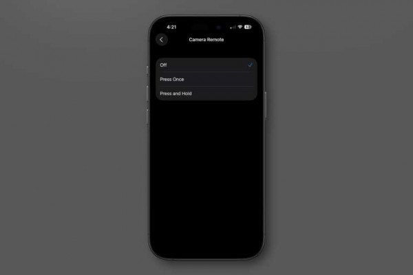 iOS 26 camera airpods remote