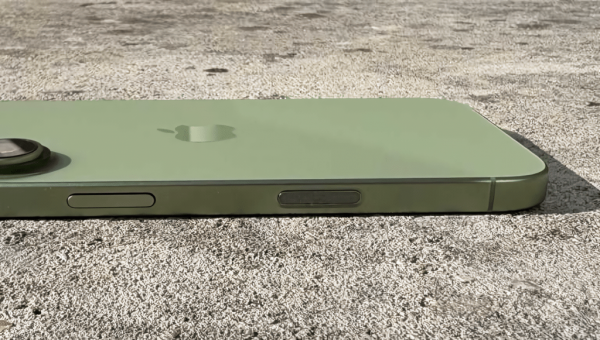 iPhone 17 review Camera Control