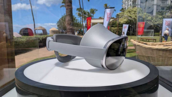 Samsung Galaxy XR headset