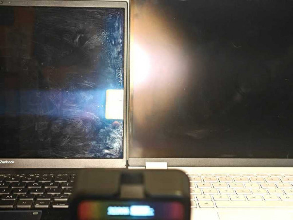 Asus Glossy OLED versus Acer Gorilla