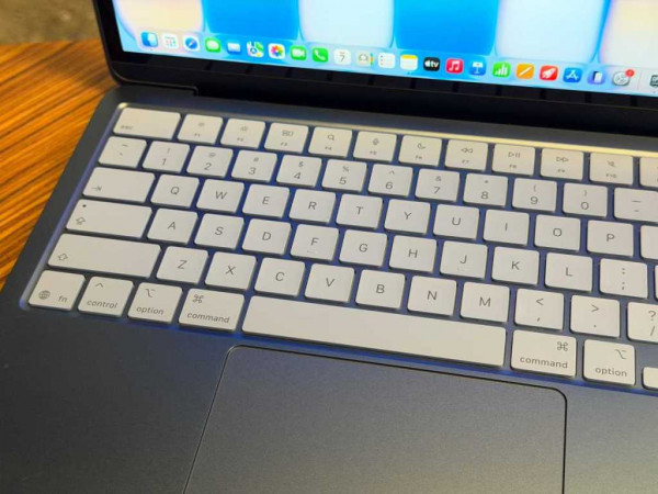 MacBook Neo 2026 keyboard