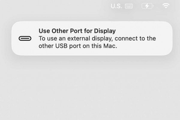 MacBook Neo USB-C notification